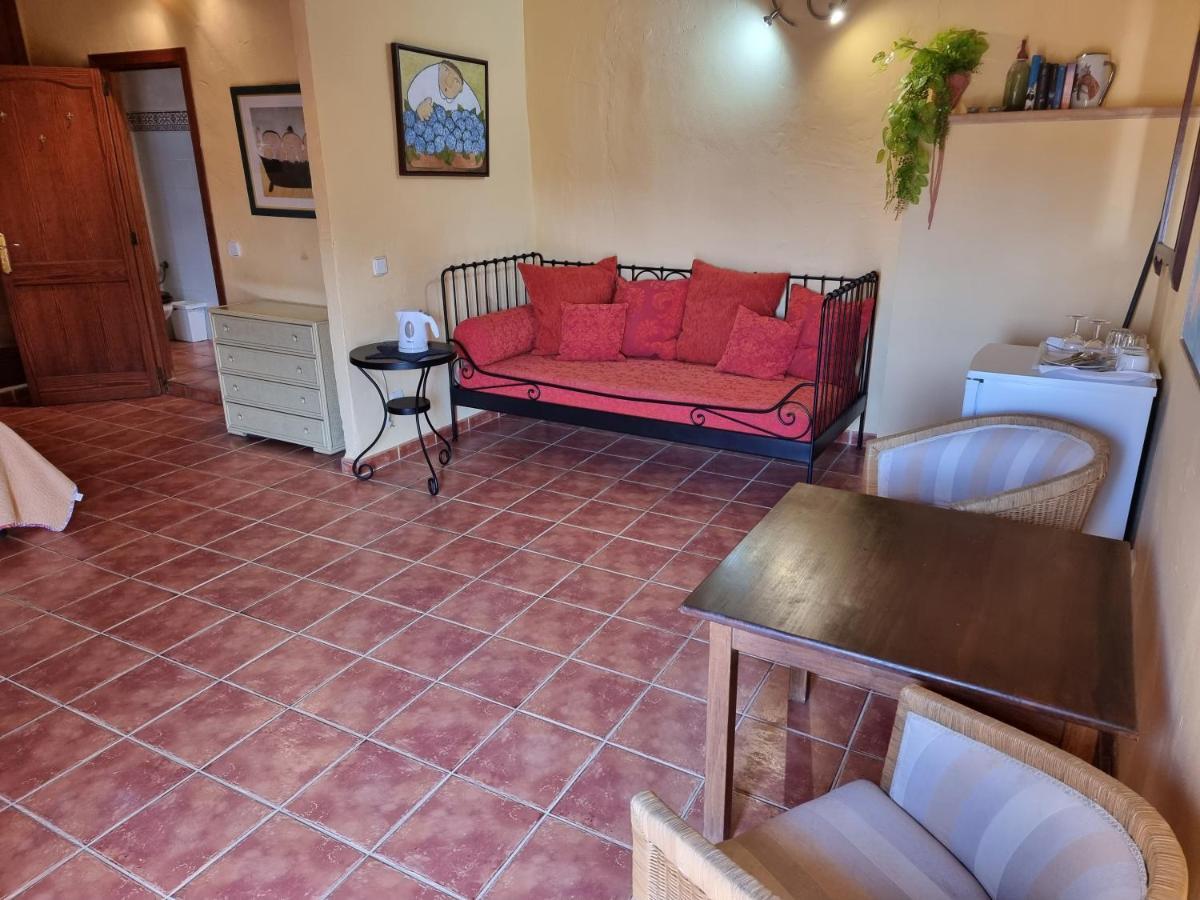 Finca Caballo Blanco Guest house *
